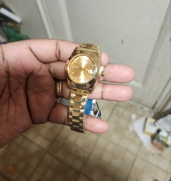 Watch - Picture 2 of 4